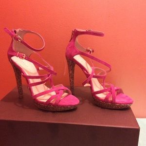 BCBG PINK SUEDE STRAPPY HIGH HEEL SANDALS